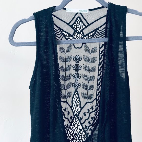 MAURICES | Black Sleeveless Cardigan - Picture 2 of 6